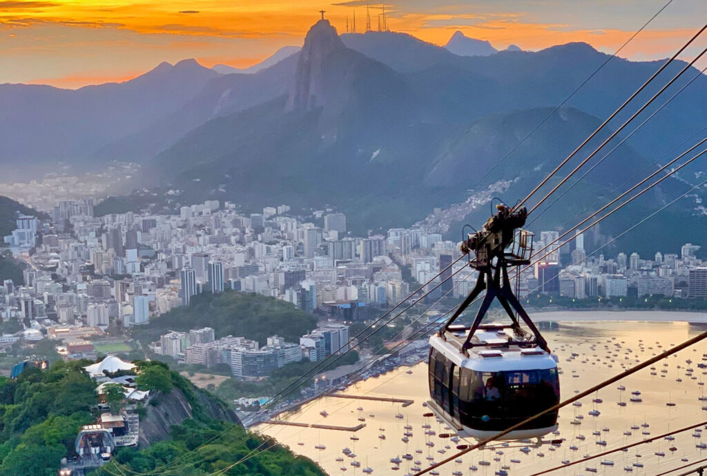 Bondinho no Rio de Janeiro.