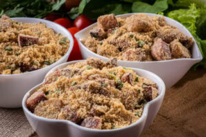 Cumbucas com farofa de churrasco